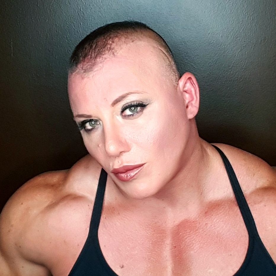 Janae Marie Kroc, transgender powerlifter and competitor